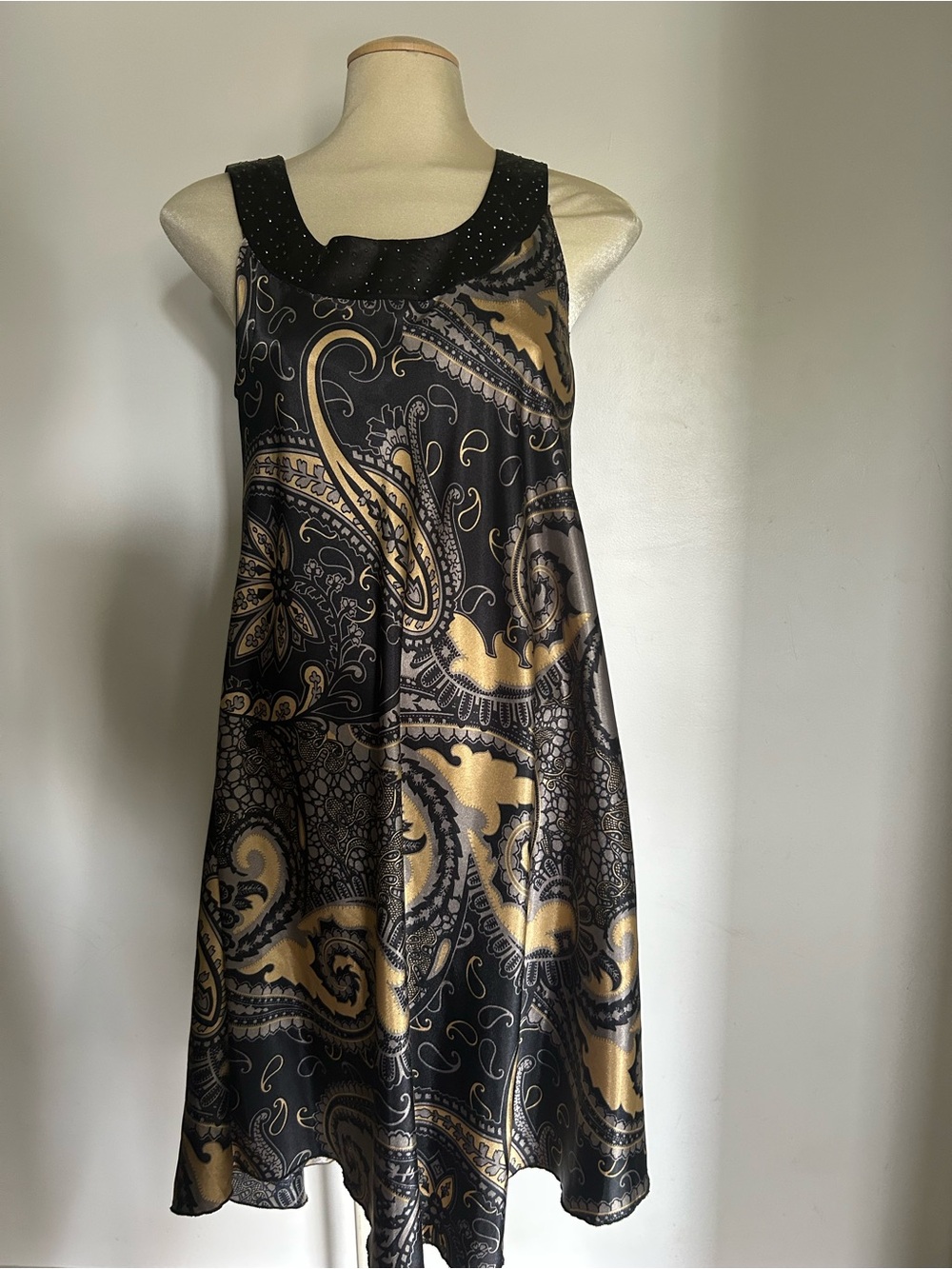 Majors Sleeveless Black Mini/ knee length Dress with Gold Paisley Print